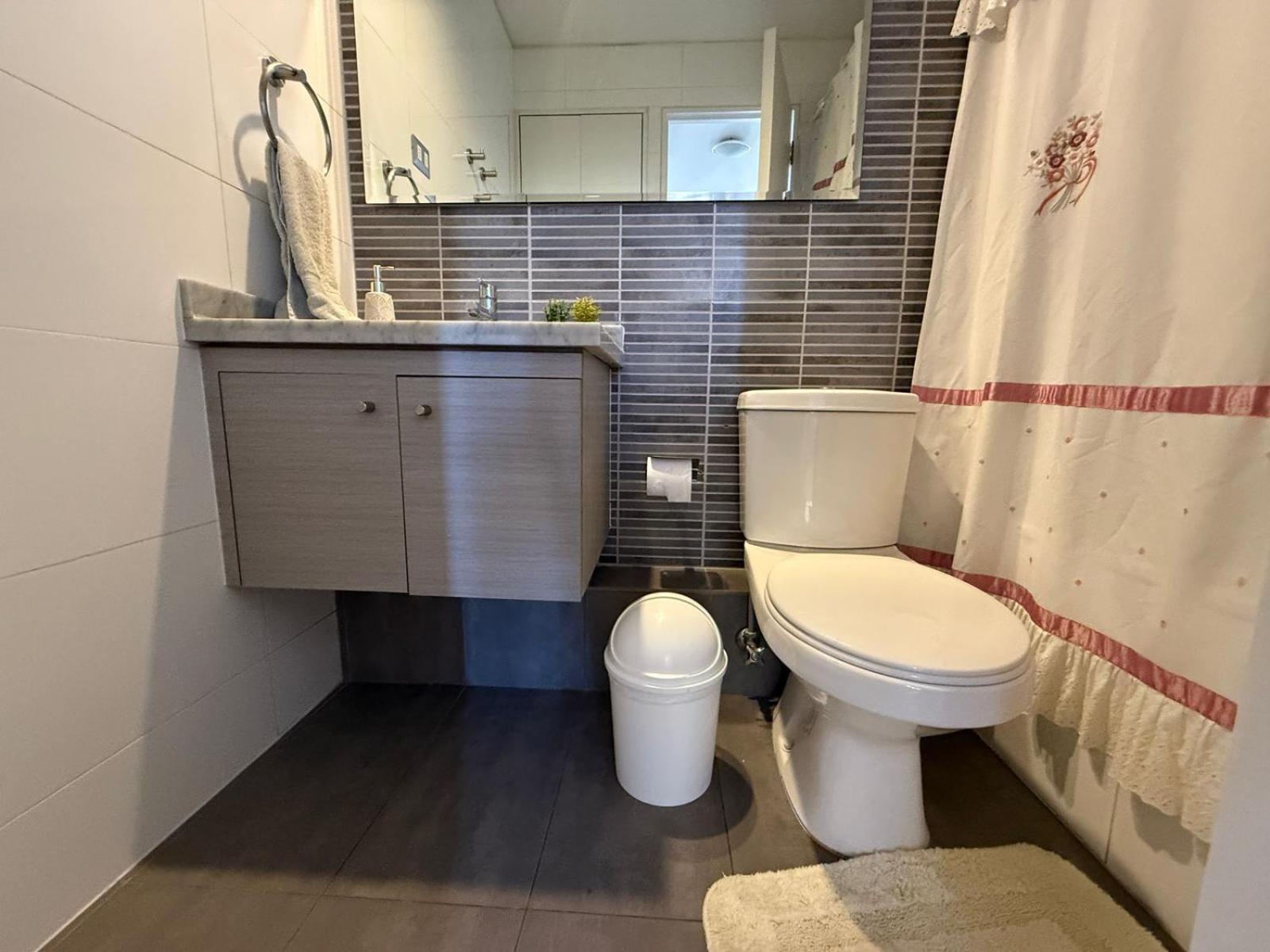 Hermoso Departamento En Playa Brava Iqq